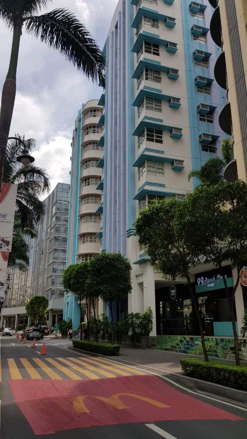 101 Newport Blvd C2 4F By Rechelle Nunag Pasay Exteriér fotografie
