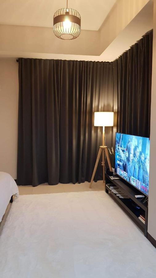 101 Newport Blvd C2 4F By Rechelle Nunag Pasay Exteriér fotografie